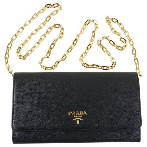 prada wallet on chain black